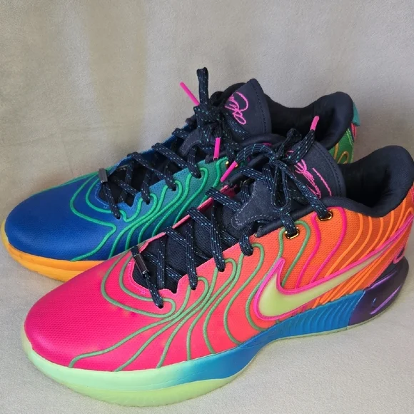 Nike Multicolor Wave Sneakers - Picture 4 of 13